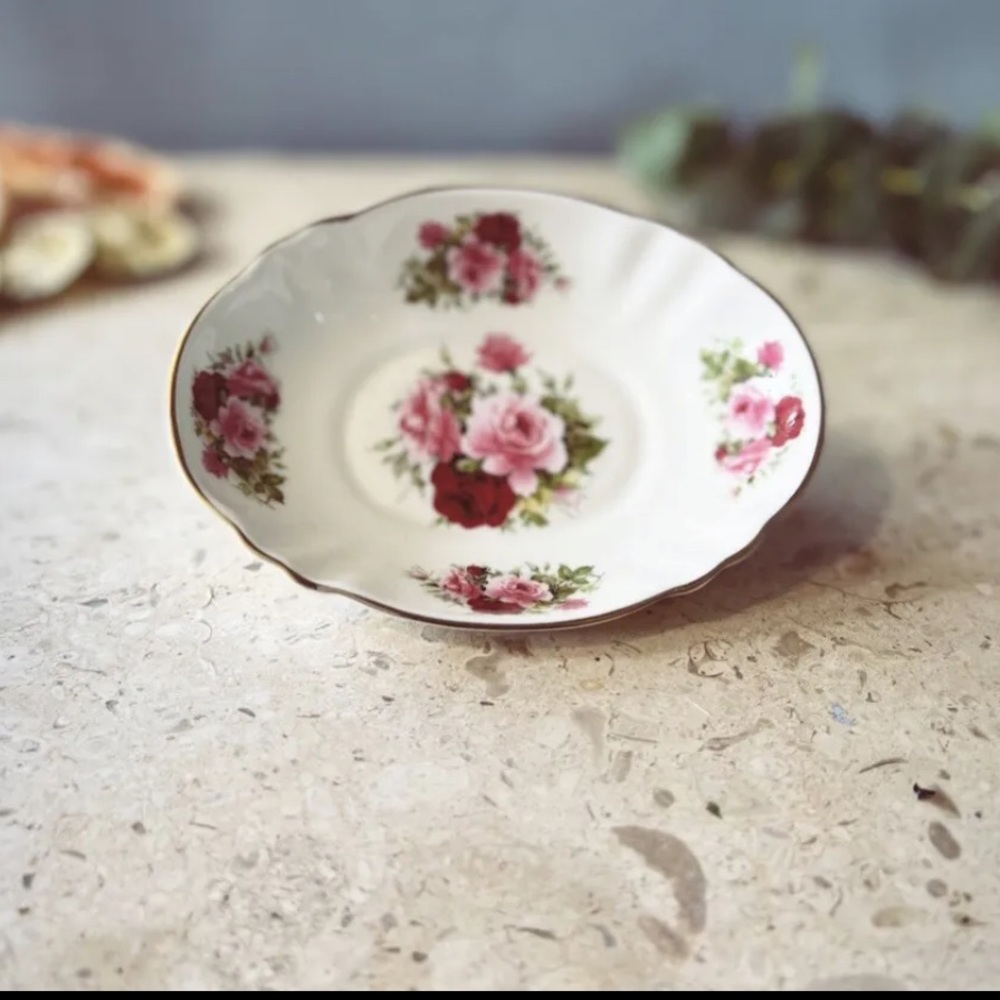 THE BUTCHART GARDENS Special Edition English Fine Bone China Candy/Jewelry Dish